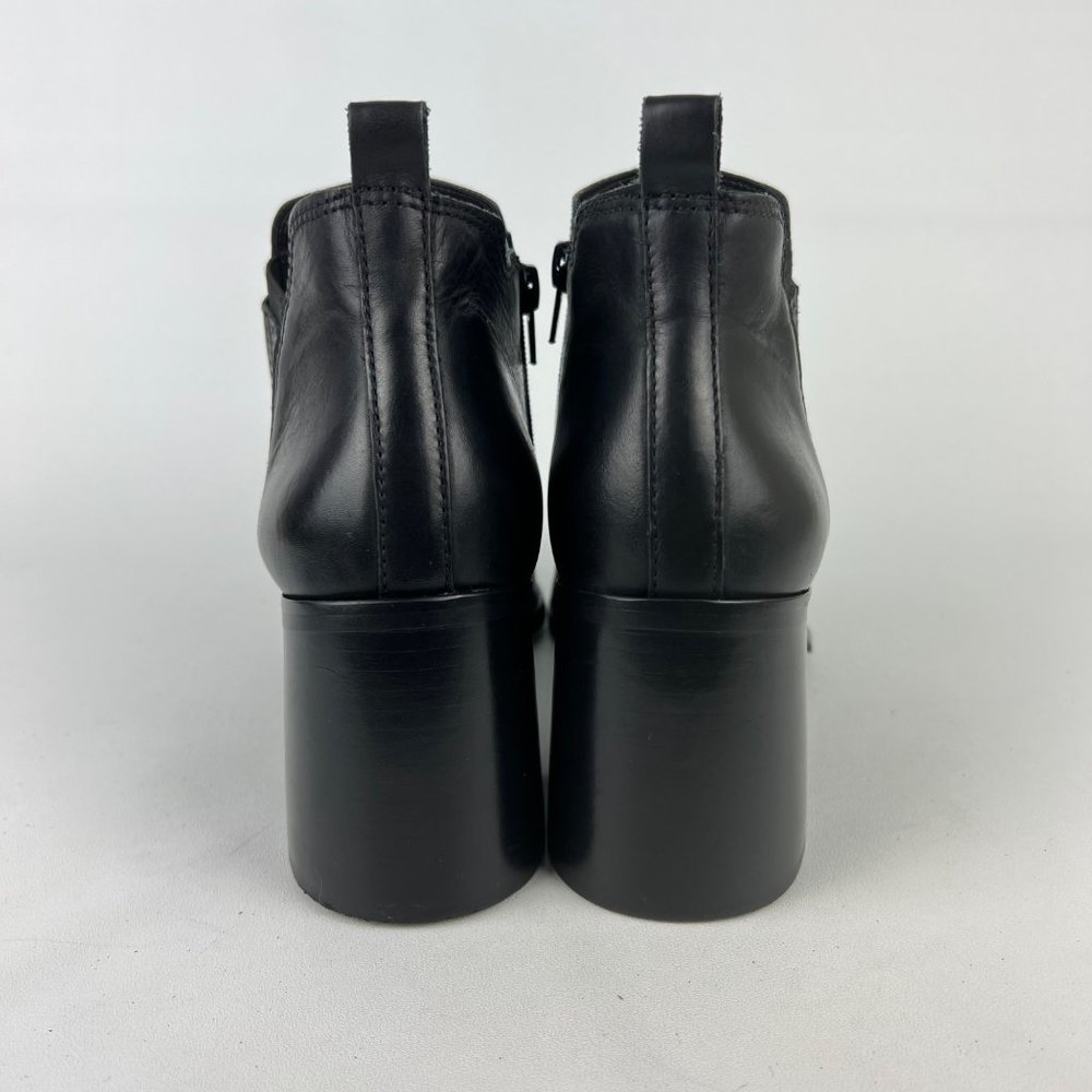 Lucky Brand Womens Debruh Black Leather Heeled Bootie Chunky Ankle Boots size 10 - Picture 4 of 16